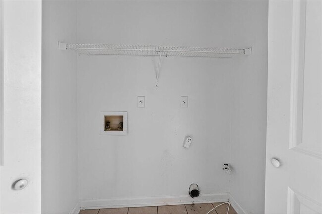 Building Photo - 5957 Friar Ct