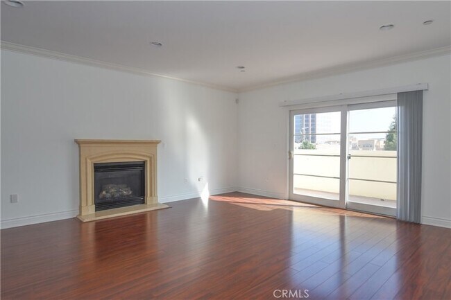 Building Photo - 11848 Kiowa Ave