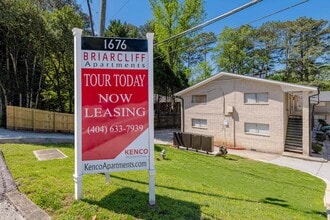 Building Photo - Elite Plus 2 Bedroom Apartments in Atlanta, GA | Fully Renovated 750 Sq Ft Floor Plan at Monteleo...