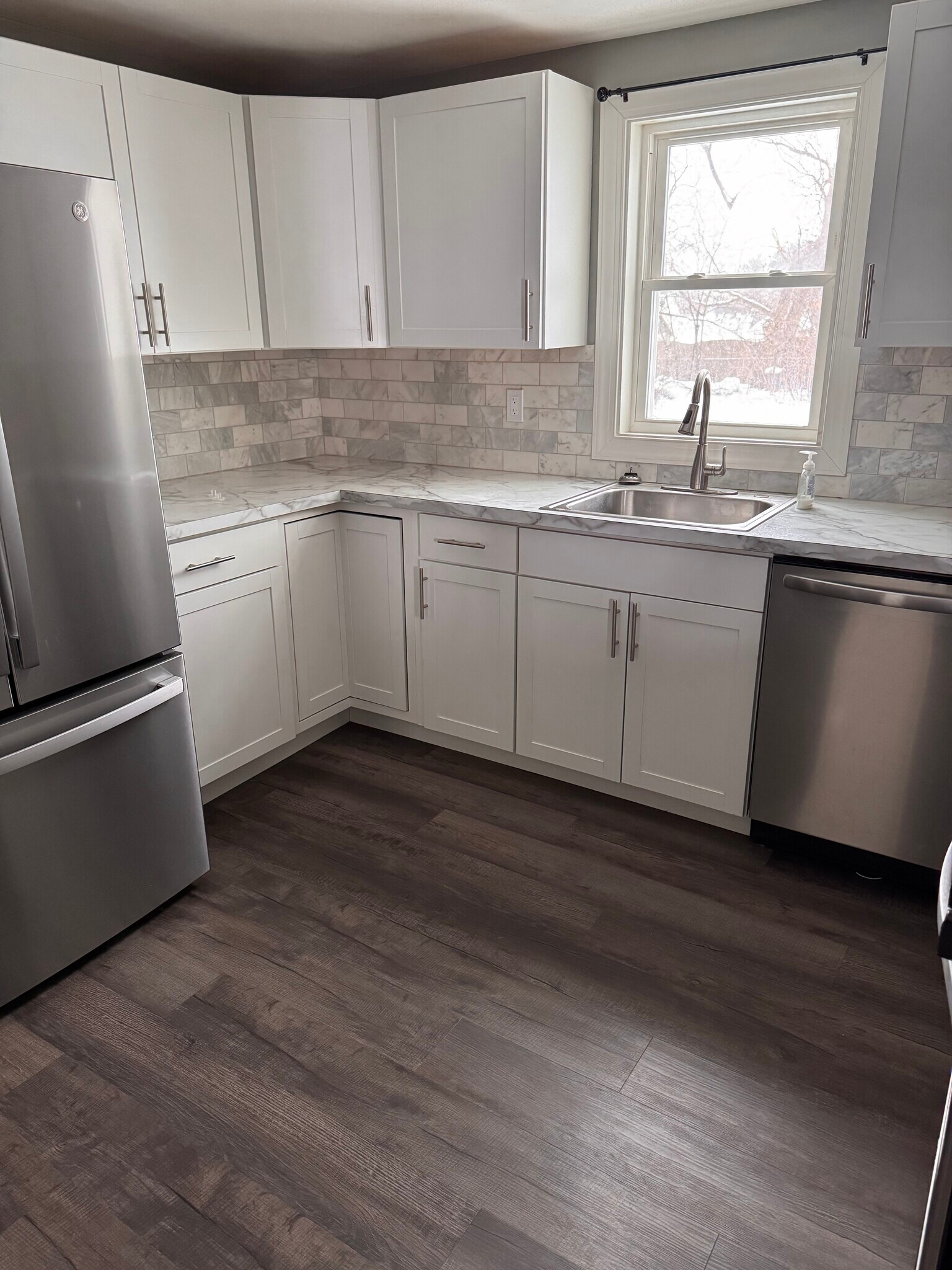 Building Photo - 119 Traister Dr