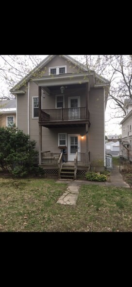 Building Photo - 18 Terrace Ave