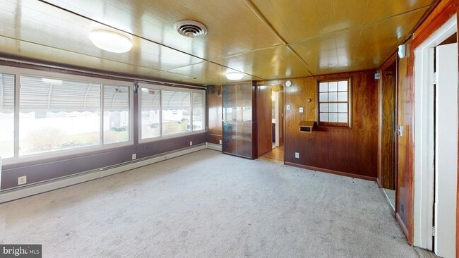 Building Photo - 16 Patapsco Rd