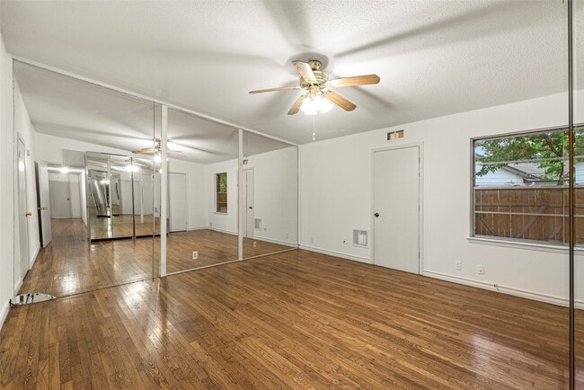 Building Photo - 2927 Rockyridge Dr