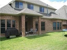 Building Photo - 2207 Canterbury Dr