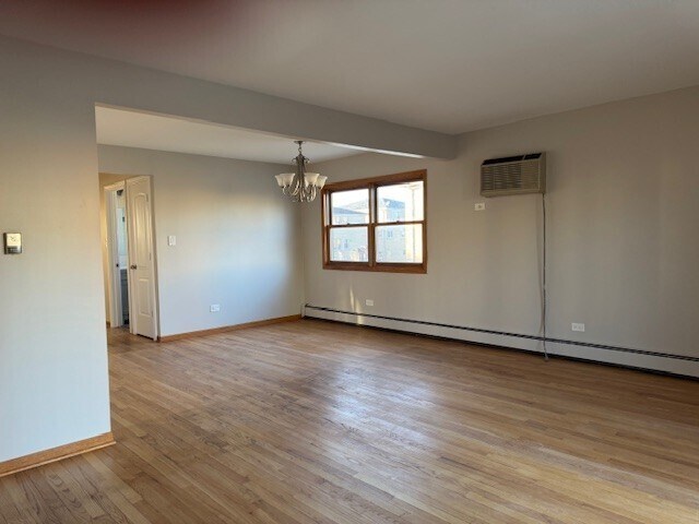 Building Photo - 11220 Moraine Dr