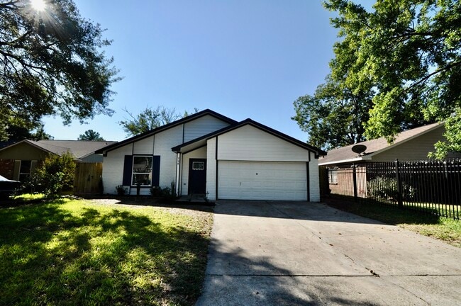 Building Photo - 734 Hambrick Ct