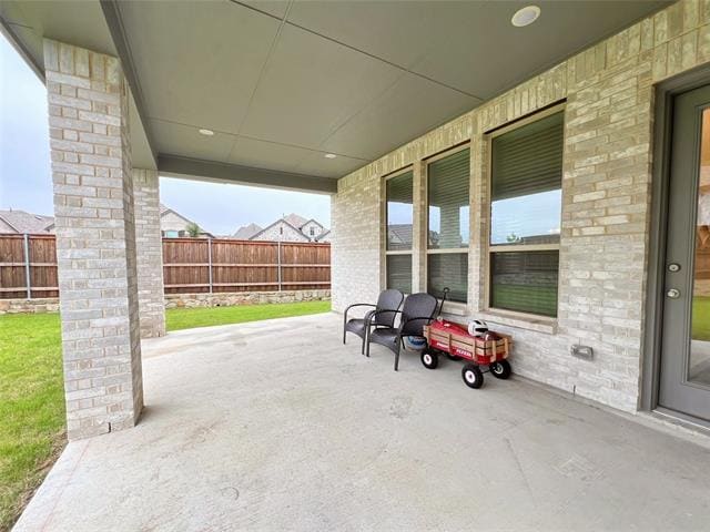 Building Photo - 2410 Doncaster Dr