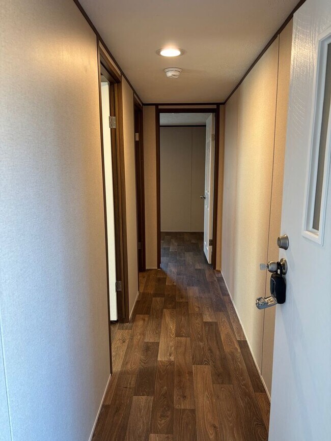 Building Photo - Brand new 3 bed, 2 bath single wide mobile home located in Eagle Springs!