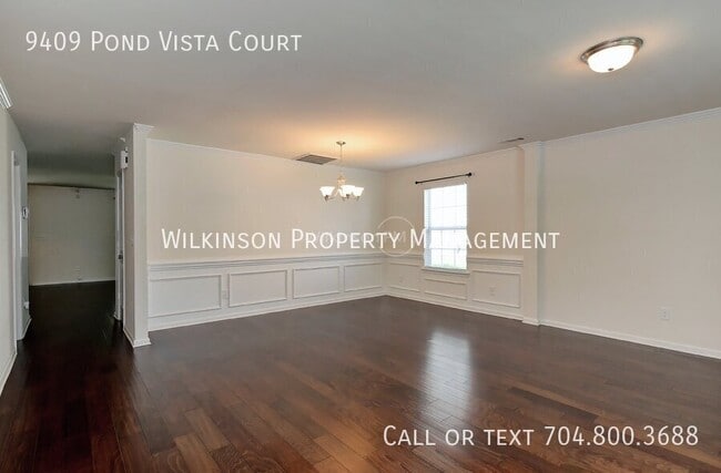 Building Photo - 9409 Pond Vista Court