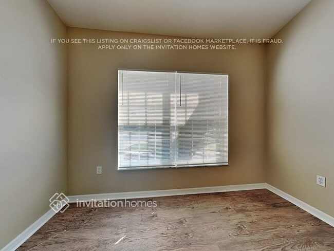 Building Photo - 23815 Pow Wow Dr