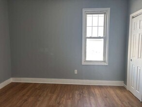 Building Photo - 112 S 15th St