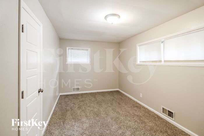 Building Photo - 3758 Aldea Dr
