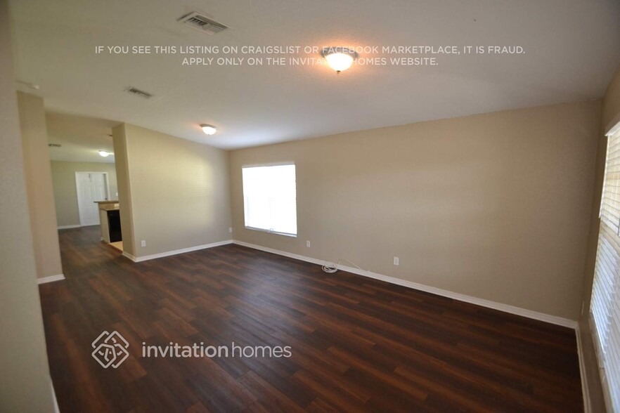 Building Photo - 5419 Flagler St