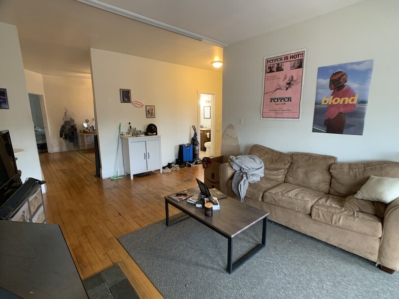 Building Photo - 1157 Commonwealth Ave