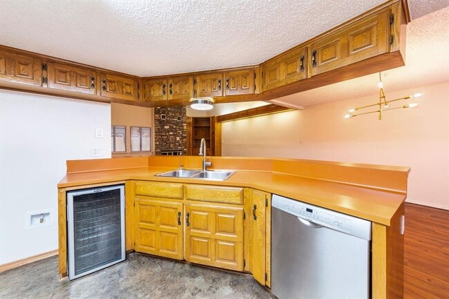Building Photo - 8501 Fathom Cir