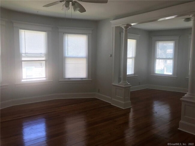 Building Photo - 201 Myrtle St