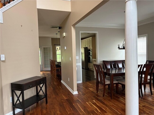 Building Photo - 12835 Morningpark Cir