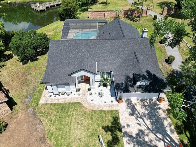 Building Photo - 2913 Eagle Lake Dr