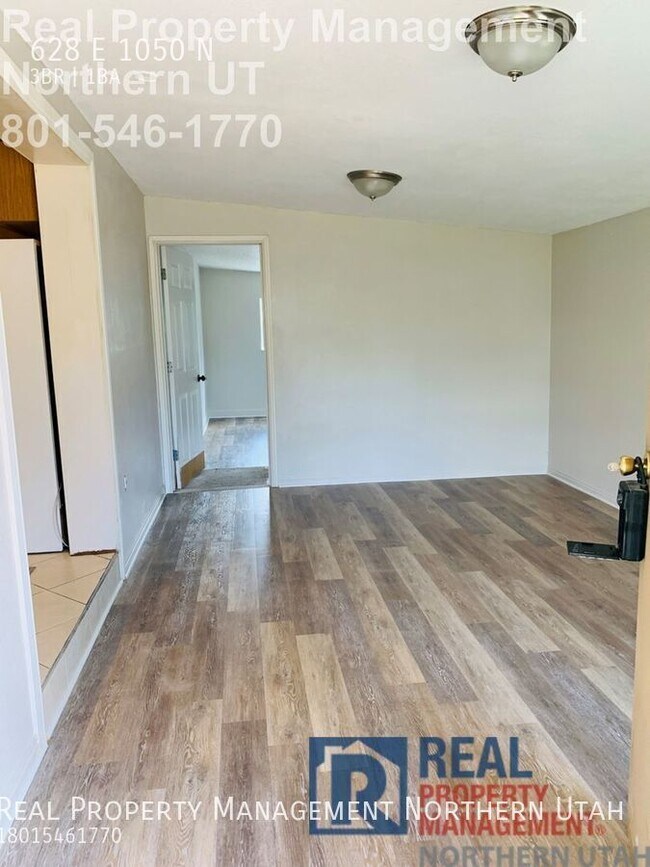 Building Photo - 628 E 1050 N St