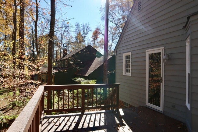 Building Photo - 3609 Nuttree Woods Dr
