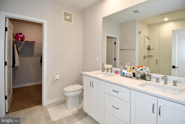 Building Photo - 4771 Sully Pt Ln