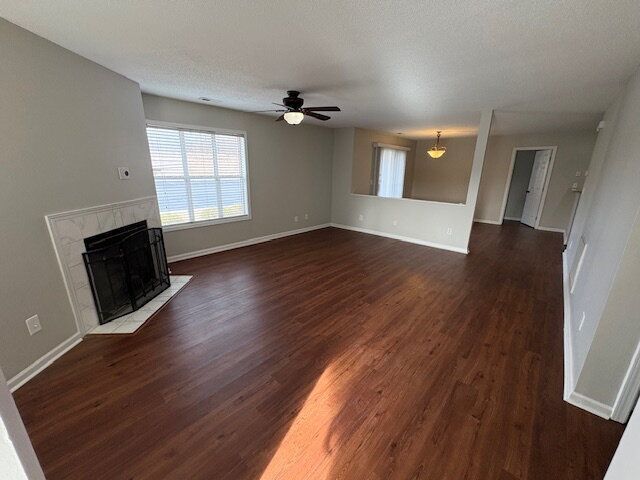 Building Photo - 521 Spring Forest Rd