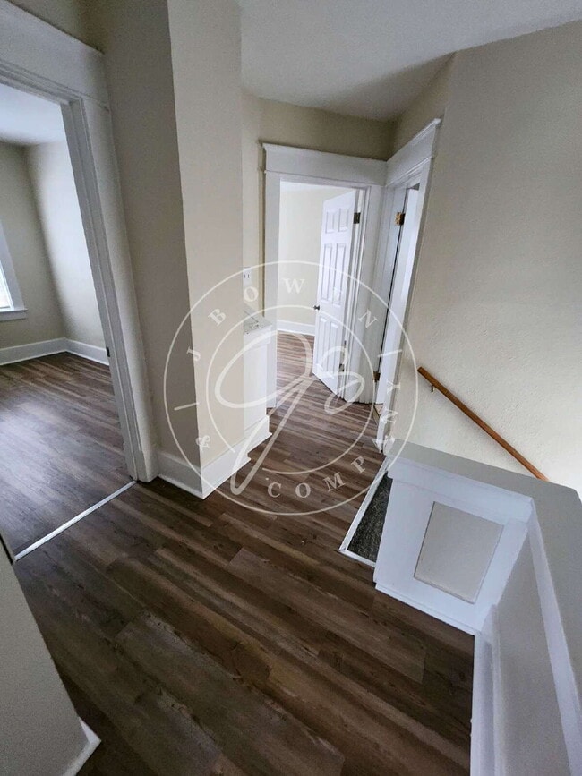 Building Photo - Must See! Fully Updated 3-Bedroom Home in West Toledo