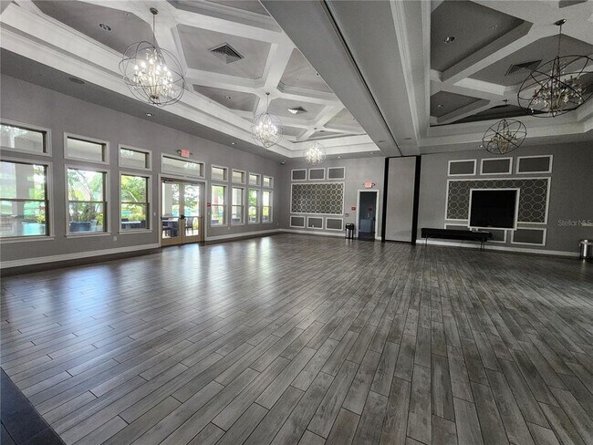Building Photo - 16043 Pebble Blf Lp