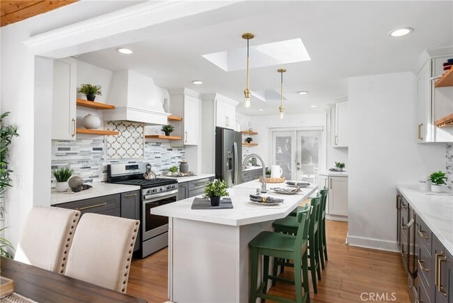 Building Photo - 845 Obispo Ave