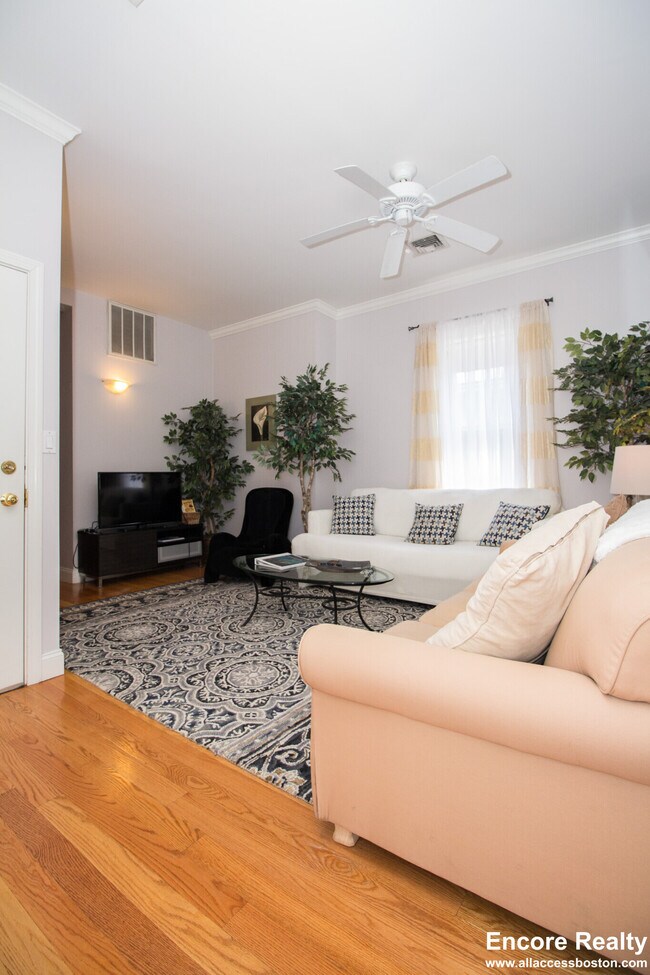 Building Photo - 7 Harvard Square