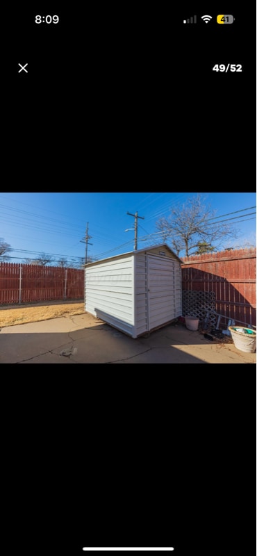 Building Photo - 3228 S Travis St