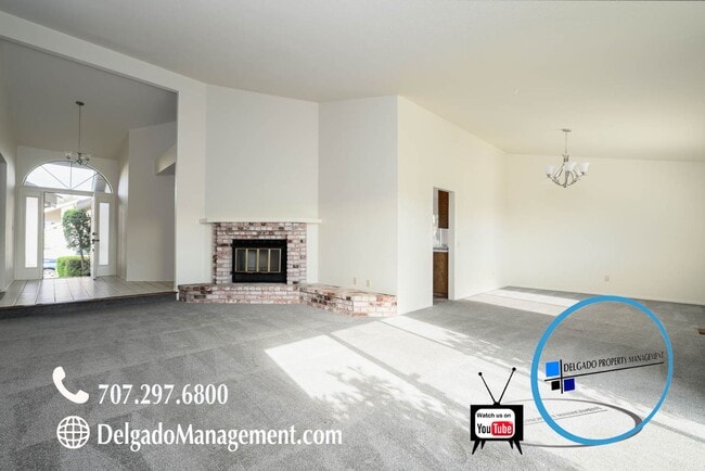 Building Photo - Gorgeous Glen Cove 4 bedroom home.