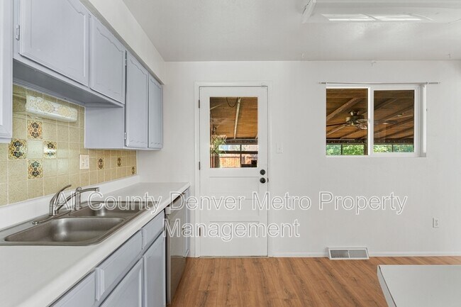 Building Photo - 11741 W 70th Pl