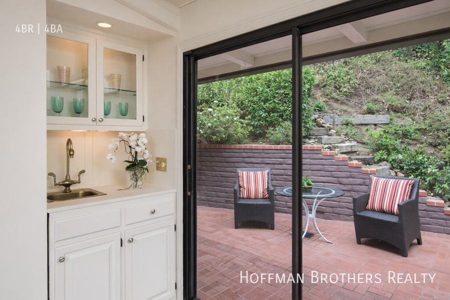 Building Photo - 9307 Beverlycrest Dr