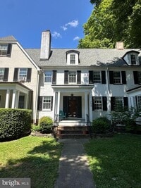 Building Photo - 705 Nottingham Rd
