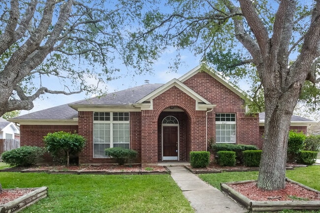 Building Photo - 4427 W Thunderwood Cir