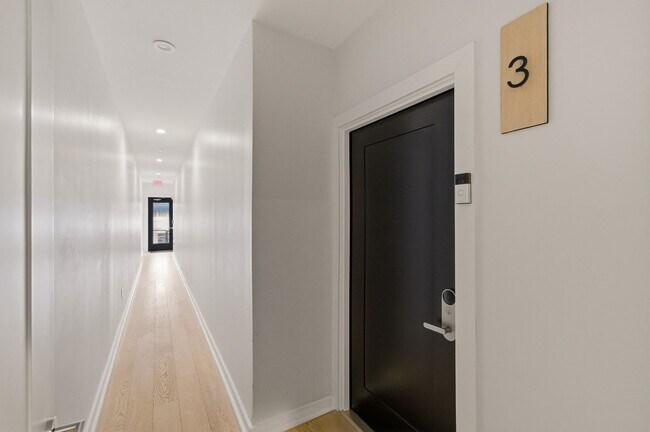 Building Photo - 531 Kennedy St NW