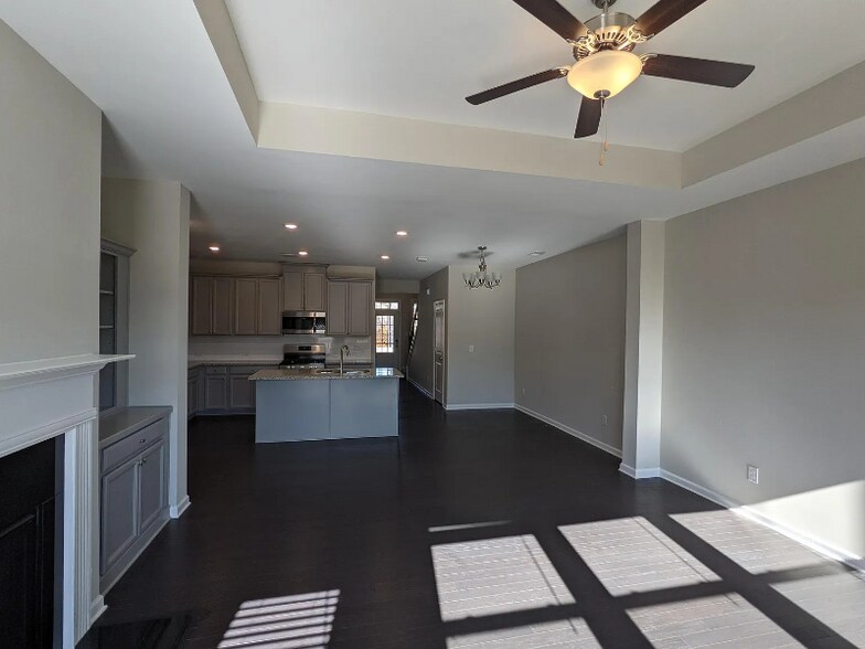 Building Photo - 2750 Kimblewick Ct