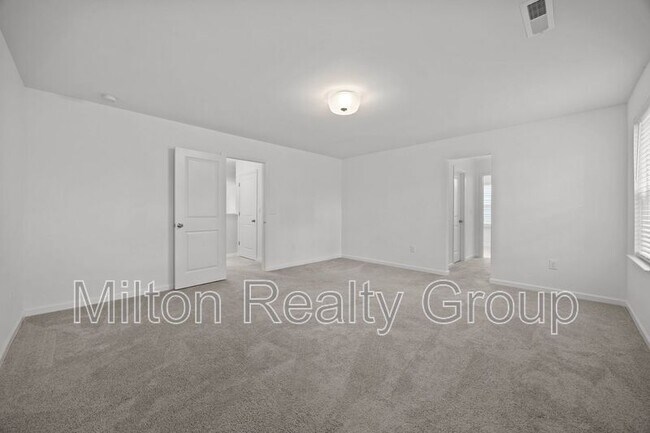 Building Photo - 248 Horseshoe Pl