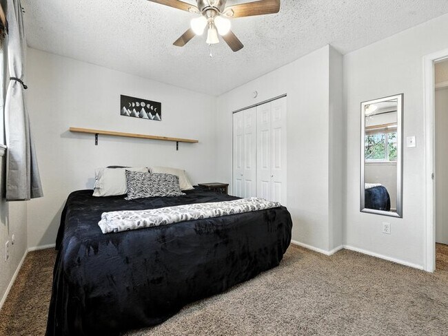 Building Photo - 4750 Wilde Dr