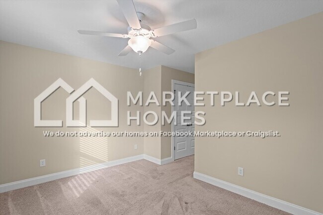 Building Photo - 152 Downsbury Rd