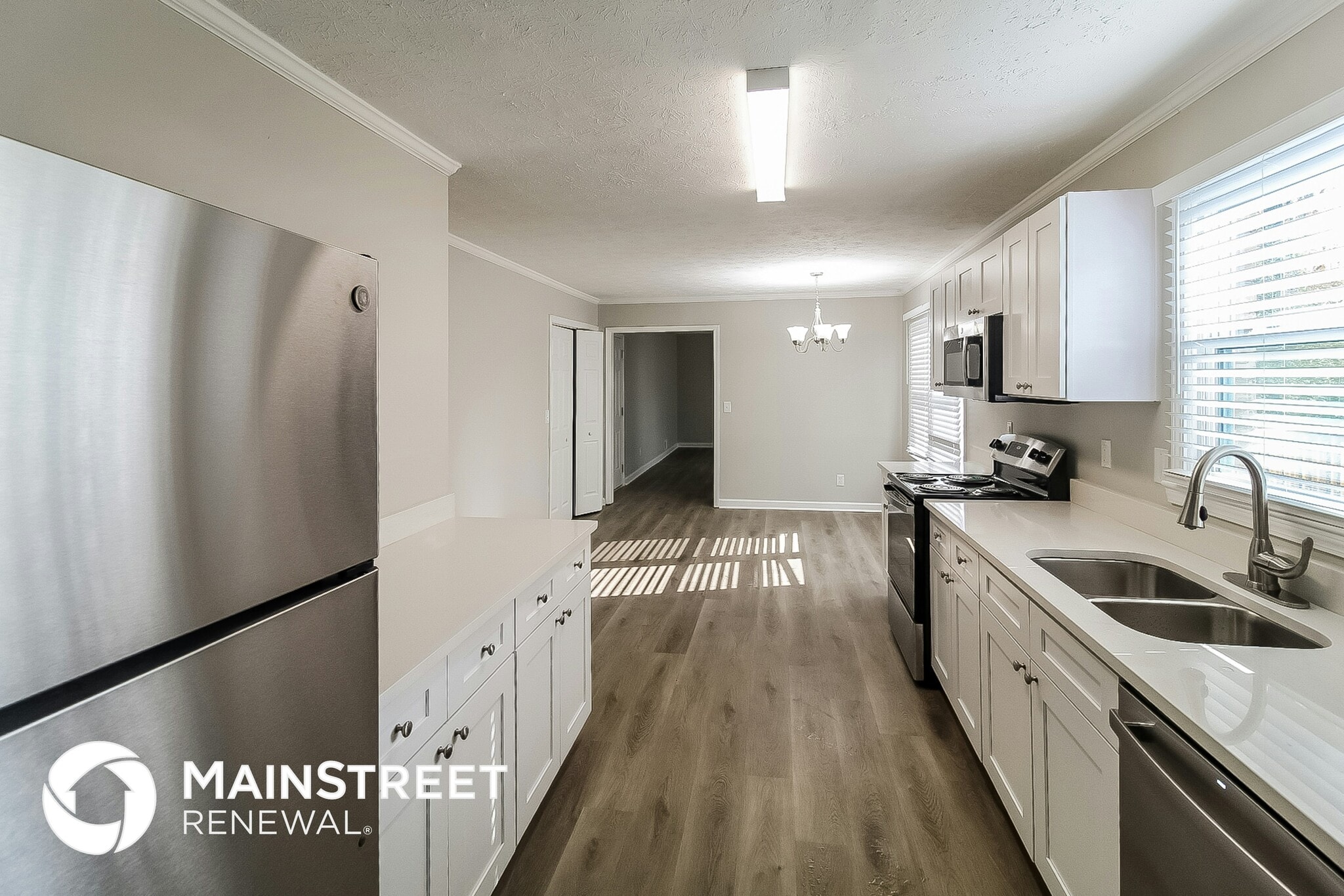 Building Photo - 4481 Buckingham Cir