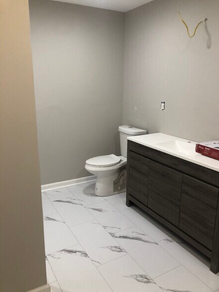 Bathroom - 166 18th St