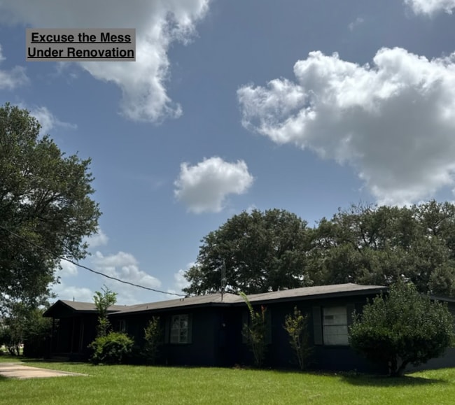 Building Photo - 317 Owens Rd