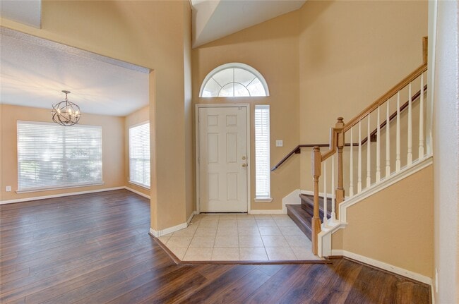 Building Photo - 5011 Moss Garden Ln