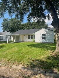 Building Photo - 4510 Clermont Ave