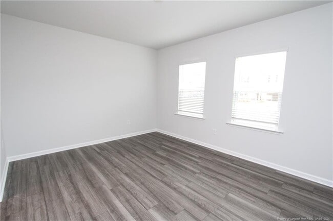 Building Photo - 461 Grange Farm Pl