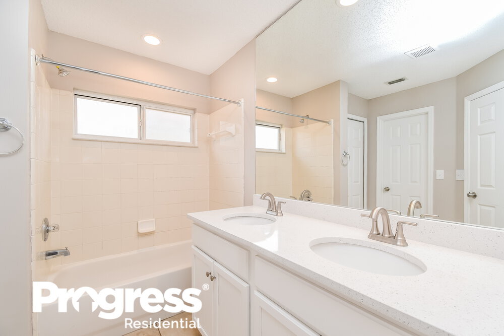 Building Photo - 8434 Watermill Blvd