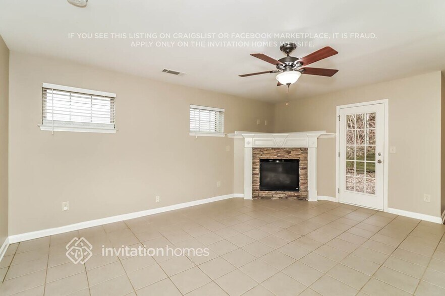 Building Photo - 123 Village Pkwy