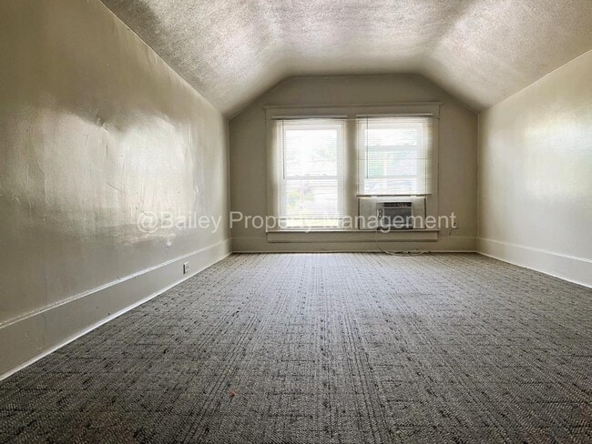 Building Photo - 1634 S Preston St